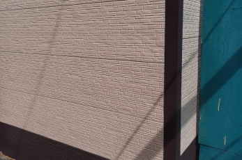 Декоративная теплоизолирующая панель COSTUNE Камень бежевый1