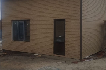 Фасадная Панель Ю-Пласт "Кирпич" Песочный 